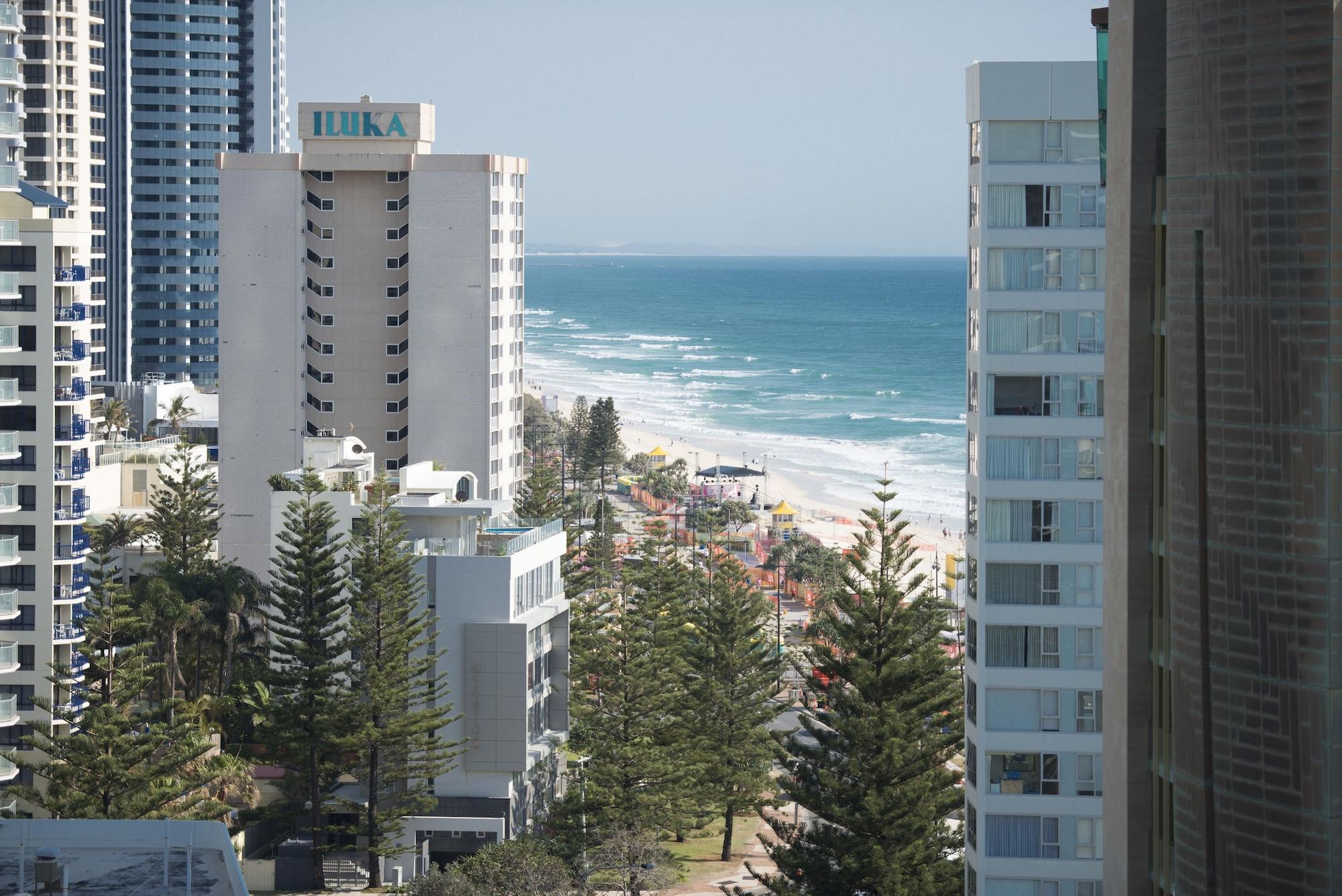 Breakfree Longbeach Resort Gold Coast Exterior photo