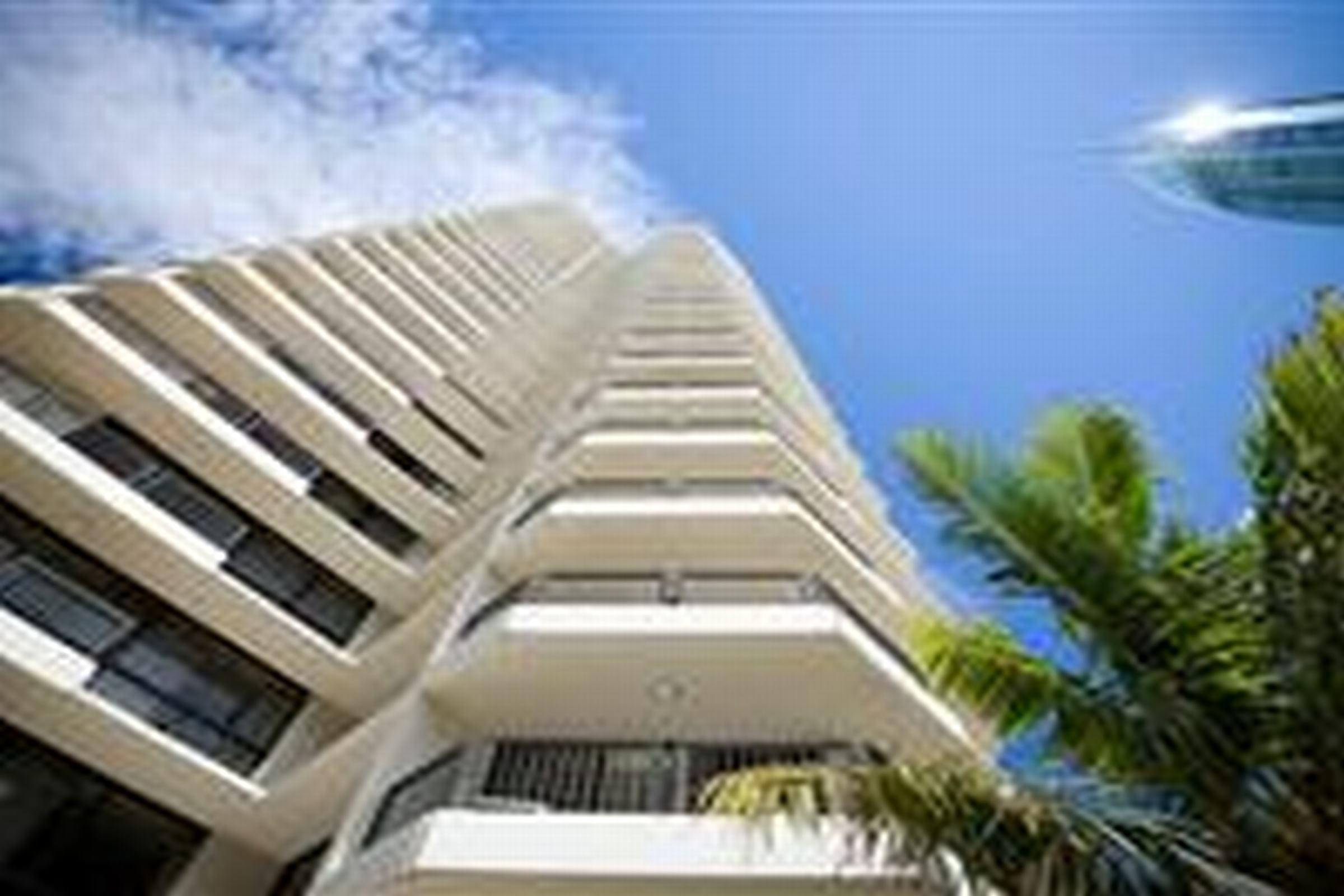 Breakfree Longbeach Resort Gold Coast Exterior photo